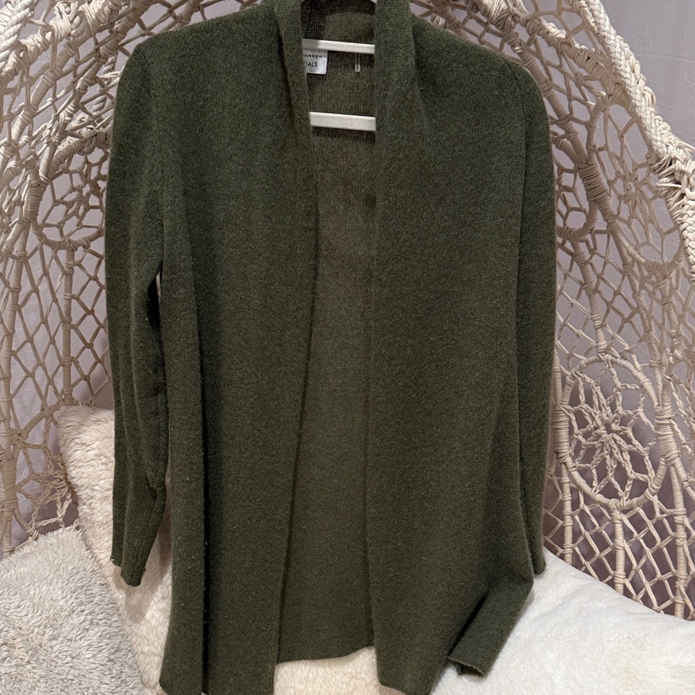 White + Warren Olive Green Women's cashmere Sweater